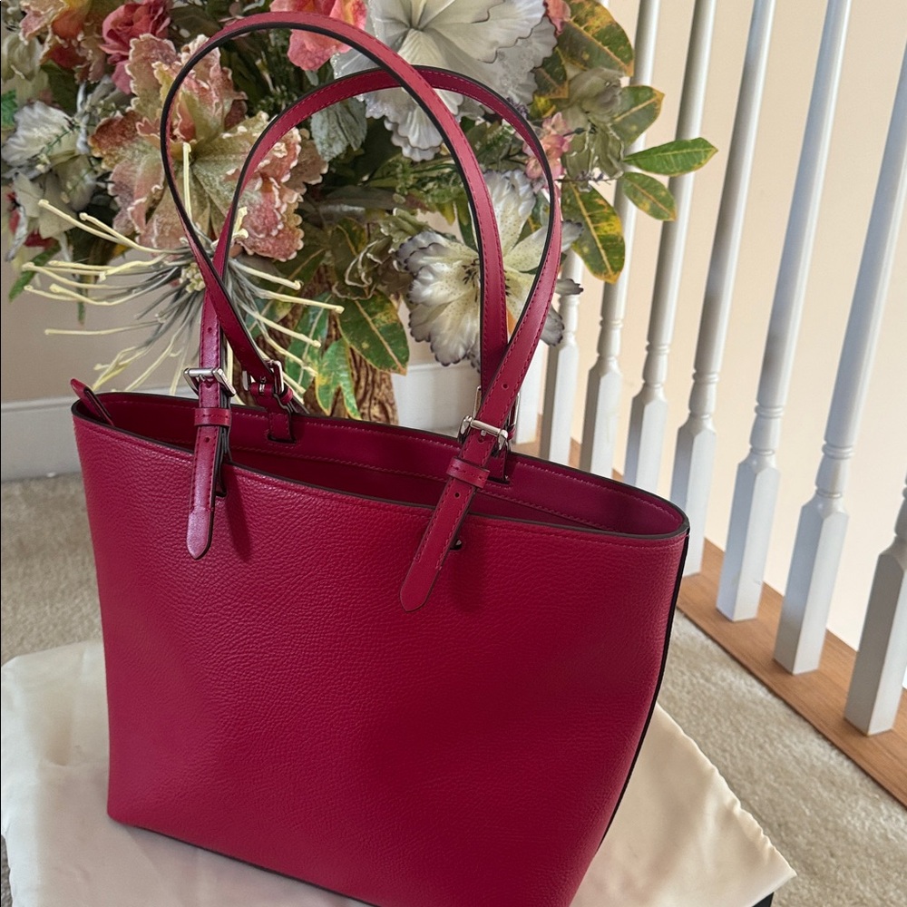 Michael Kors Jet Set Travel Dk Rasberry Leather Tote - Picture 3 of 8
